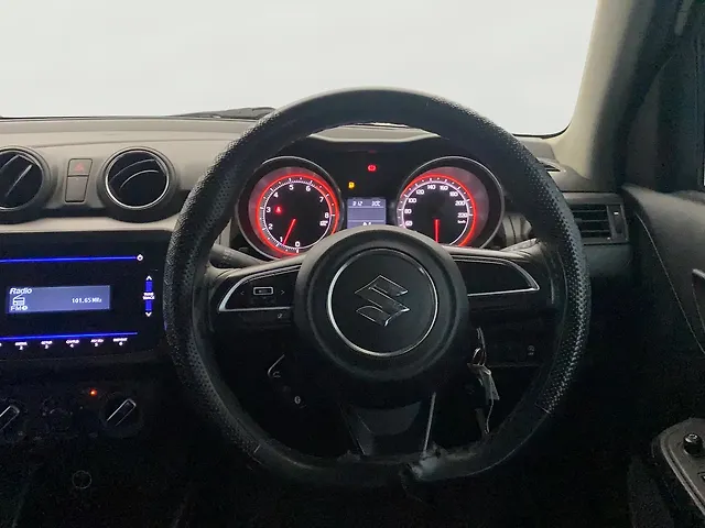Used Maruti Suzuki Swift [2021-2024] VXi AMT [2021-2023] in Lucknow