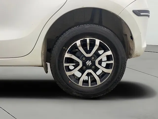 Used Maruti Suzuki Swift [2021-2024] VXi AMT [2021-2023] in Lucknow