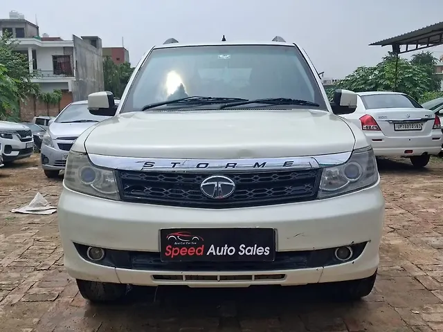 Used 2017 Tata Safari in Lucknow