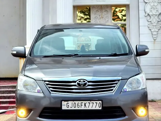 Used 2012 Toyota Innova in Surat Used 2012 Toyota Innova in Surat