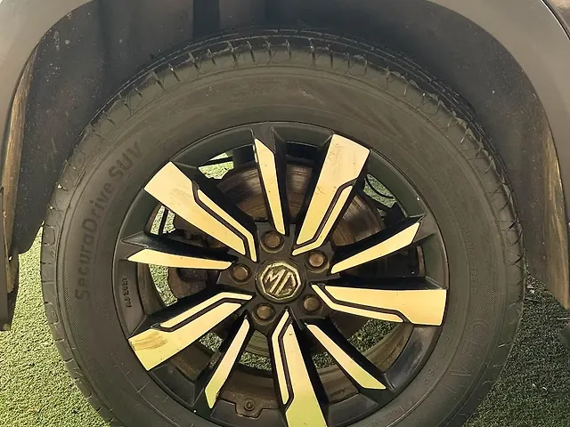 Used MG Hector Plus [2020-2023] Sharp 2.0 Diesel in Mumbai