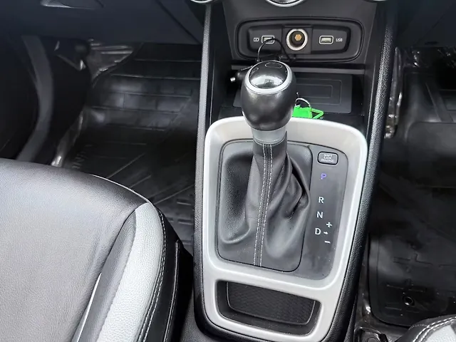 Used Hyundai Venue [2022-2023] SX (O) 1.0 Turbo DCT in Mumbai
