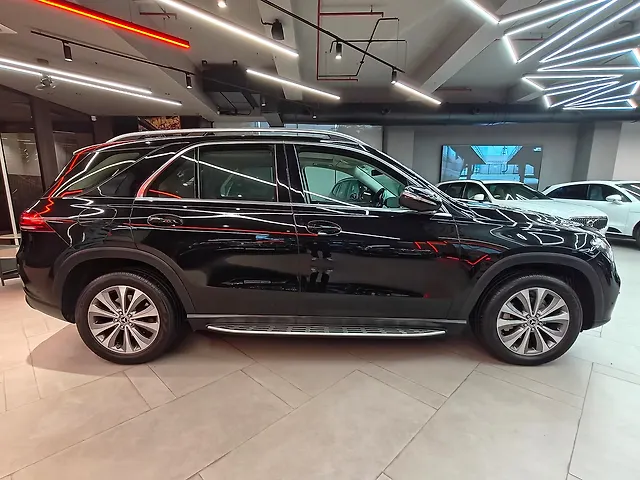 Used Mercedes-Benz GLE [2020-2023] 300d 4MATIC LWB [2020-2023] in Ahmedabad