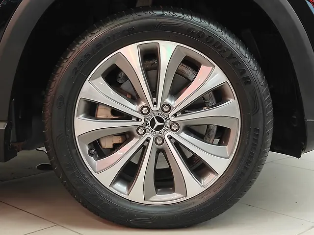 Used Mercedes-Benz GLE [2020-2023] 300d 4MATIC LWB [2020-2023] in Ahmedabad