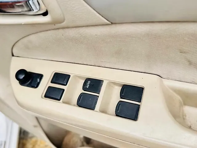 Used Maruti Suzuki Ertiga [2015-2018] VXI in Durgapur