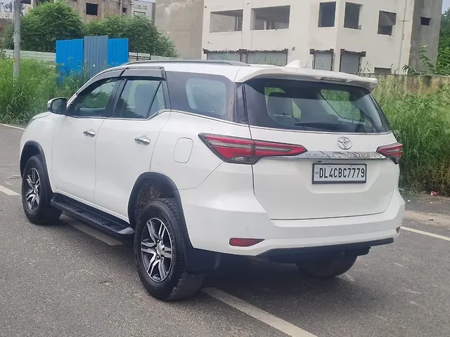 Used Toyota Fortuner 4x2 2WD Diesel 2.8L Turbo Automatic (TC) in Delhi