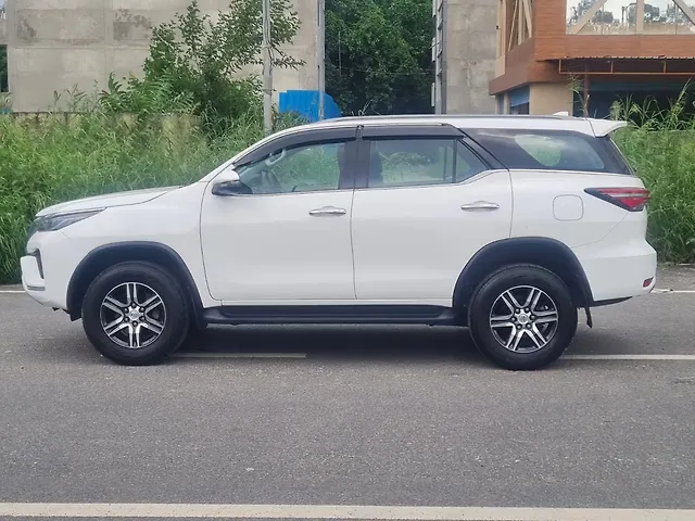 Used Toyota Fortuner 4x2 2WD Diesel 2.8L Turbo Automatic (TC) in Delhi