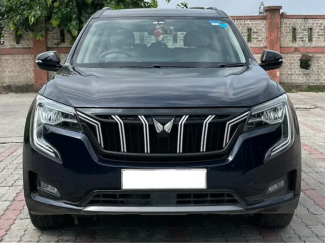 Used 2022 Mahindra XUV700 in Delhi