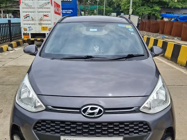 Used 2018 Hyundai Grand i10 in Mumbai