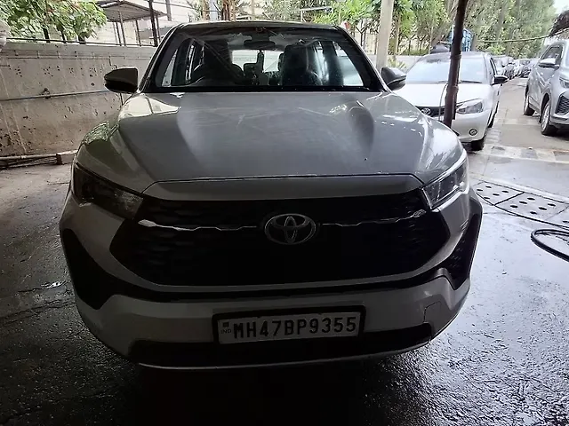 Used 2024 Toyota Innova Hycross in Mumbai Used 2024 Toyota Innova Hycross in Mumbai