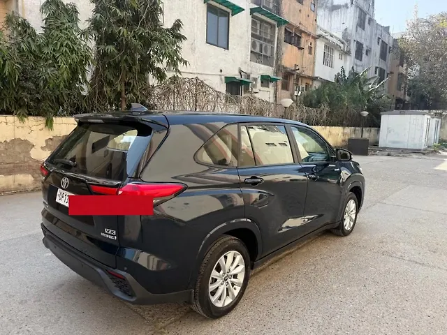 Used Toyota Innova Hycross VX Hybrid (Electric + Petrol) Automatic (e-CVT) 7 STR in Delhi