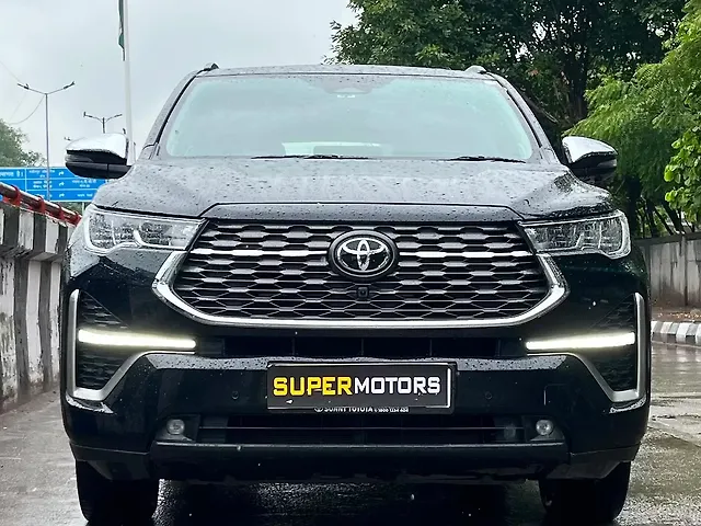Used 2025 Toyota Innova Hycross in Delhi Used 2025 Toyota Innova Hycross in Delhi