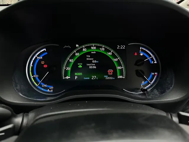 Used Toyota Innova Hycross ZX (O) Hybrid (Electric + Petrol) Automatic (e-CVT) 7 STR in Delhi