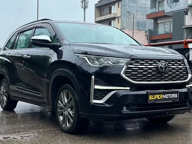 Used Toyota Innova Hycross ZX (O) Hybrid (Electric + Petrol) Automatic (e-CVT) 7 STR in Delhi