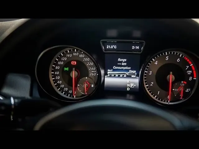 Used Mercedes-Benz CLA [2015-2016] 200 Petrol Sport in Delhi