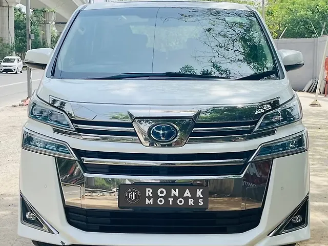 Used 2022 Toyota Vellfire in Delhi