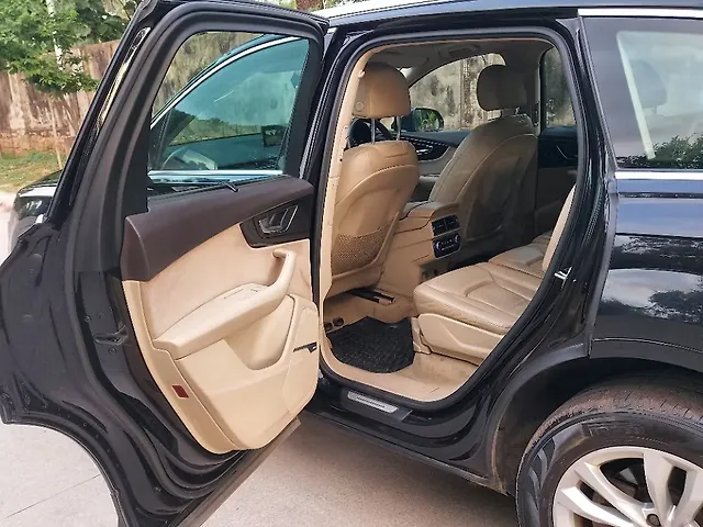 Used Audi Q7 [2015-2020] 45 TDI Technology Pack in Hyderabad