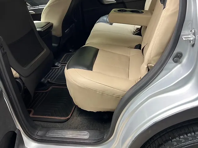 Used Mahindra XUV500 W7 in Delhi Used Mahindra XUV500 W7 in Delhi