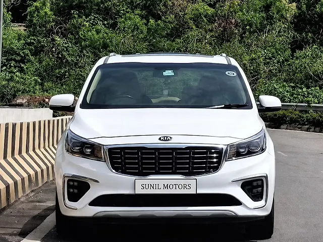 Used 2021 Kia Carnival in Hyderabad