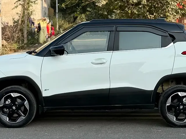 Used Tata Punch EV [2024-2026] Empowered Plus S long Range 7.2 Fast Charger in Delhi