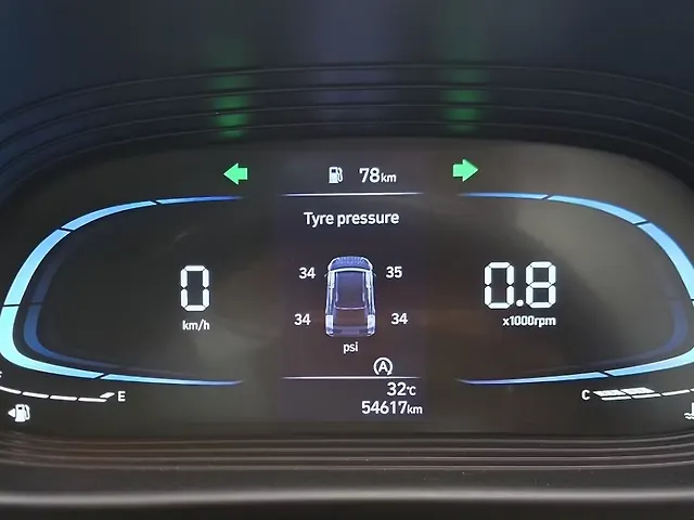 Used Hyundai Venue [2023-2025] SX 1.5 Diesel in Mumbai