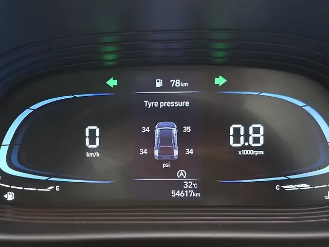 Used Hyundai Venue [2023-2025] SX 1.5 Diesel in Mumbai