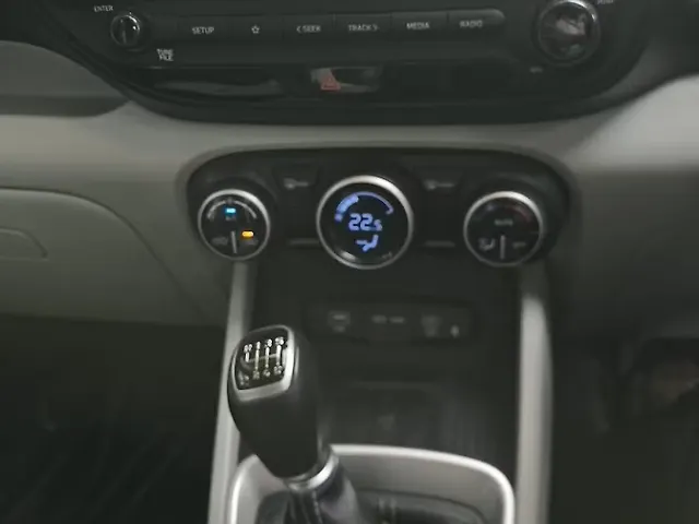 Used Hyundai Venue [2023-2025] SX 1.5 Diesel in Mumbai