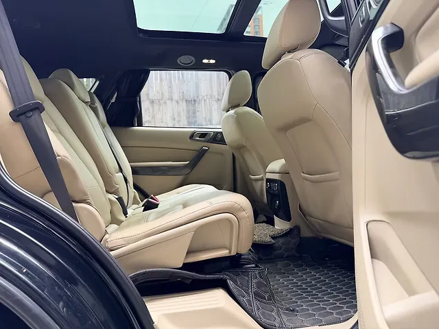 Used Ford Endeavour [2016-2019] Titanium 3.2 4x4 AT in Pune