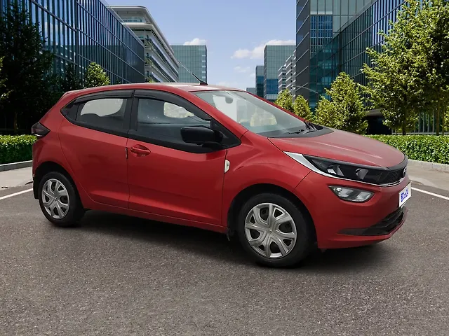 Used 2021 Tata Altroz in Pune