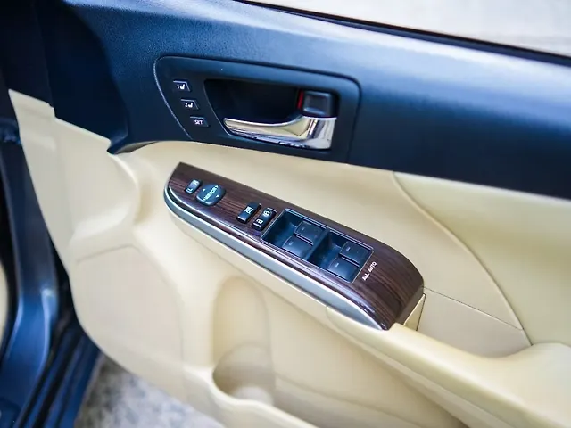 Used Toyota Camry [2015-2019] Hybrid in Delhi
