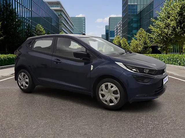 Used 2023 Tata Altroz in Pune