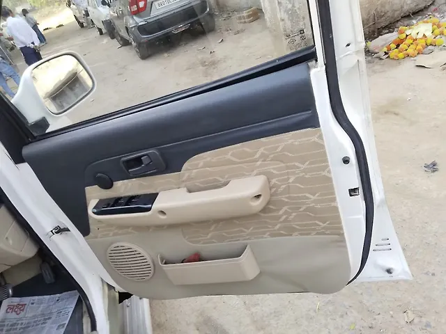 Used Chevrolet Tavera Neo 3 LT- 9 STR BS-III in Patna Used Chevrolet Tavera Neo 3 LT- 9 STR BS-III in Patna
