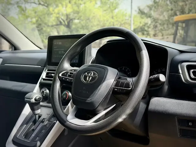 Used Toyota Innova Hycross GX Petrol Automatic (CVT) 7 STR in Delhi