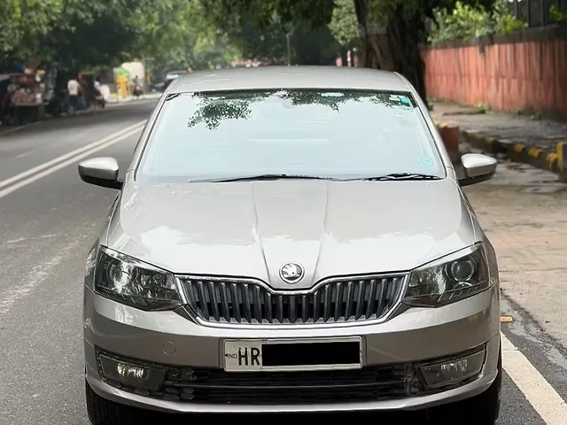 Used 2018 Skoda Rapid in Delhi