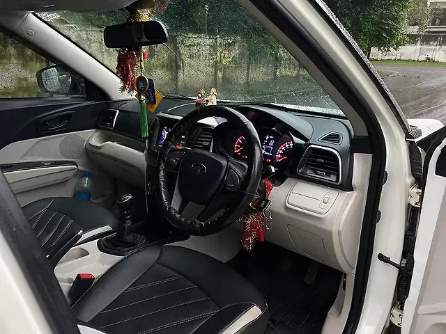 Used Mahindra XUV300 [2019-2024] W6 1.2 Petrol in Jamshedpur