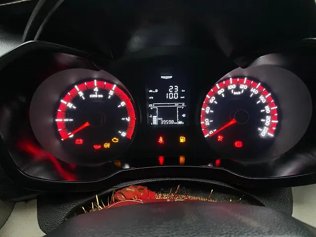 Used Mahindra XUV300 [2019-2024] W6 1.2 Petrol in Jamshedpur