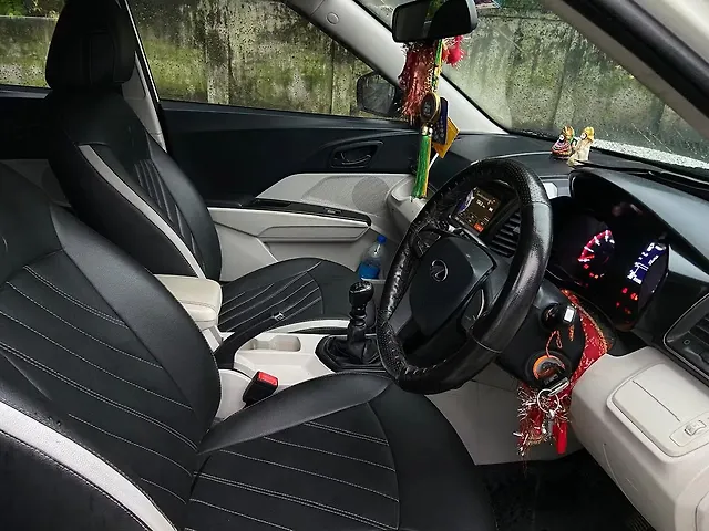 Used Mahindra XUV300 [2019-2024] W6 1.2 Petrol in Jamshedpur