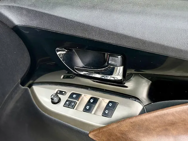 Used Toyota Innova Crysta [2016-2020] 2.4 Z 7 STR in Hyderabad