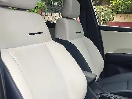 Used Hyundai Venue HX 10 Diesel 1.5L Turbo Automatic (TC) [2025-2026] in Dehradun