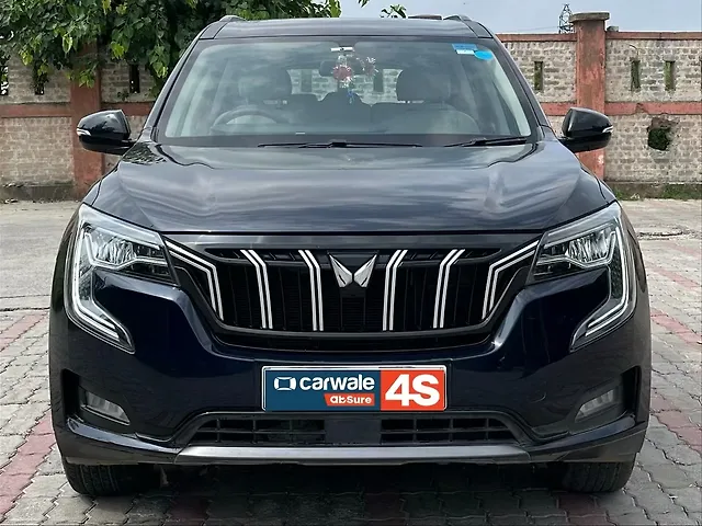 Used 2022 Mahindra XUV700 in Delhi