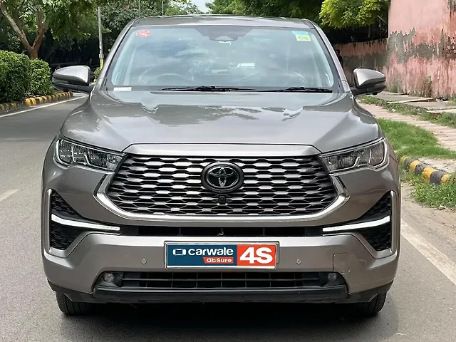 Used 2025 Toyota Innova Hycross in Delhi Used 2025 Toyota Innova Hycross in Delhi