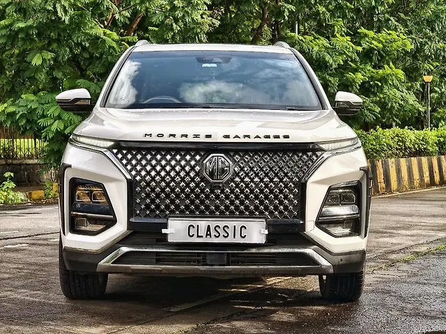 Used 2024 MG Hector Plus in Mumbai Used 2024 MG Hector Plus in Mumbai