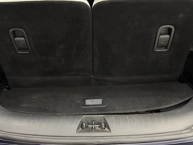 Used Mahindra Old Generation XUV700 AX 7 Diesel AT 7 STR [2023-2024] in Gurgaon