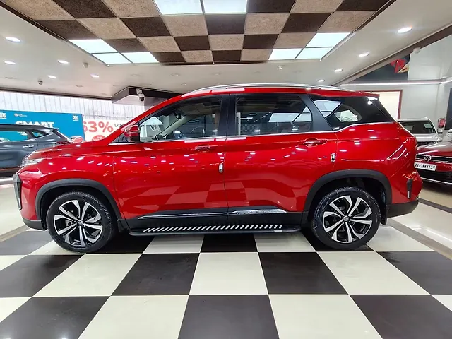 Used MG Hector Plus [2023-2025] Sharp Pro 1.5 Turbo Petrol CVT 6 STR in Bangalore