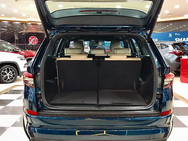 Used Skoda Kodiaq [2022-2025] L&K 4X4 [2022] in Bangalore
