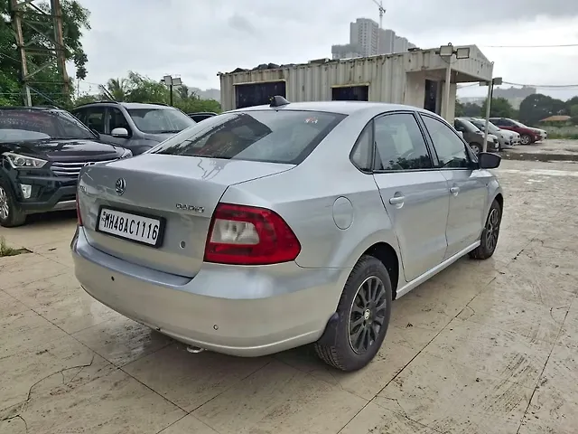 Used Skoda Rapid new Style Plus TDI AT in Mumbai Used Skoda Rapid new Style Plus TDI AT in Mumbai