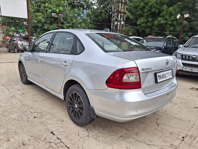 Used Skoda Rapid new Style Plus TDI AT in Mumbai Used Skoda Rapid new Style Plus TDI AT in Mumbai