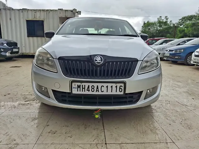 Used Skoda Rapid new Style Plus TDI AT in Mumbai Used Skoda Rapid new Style Plus TDI AT in Mumbai