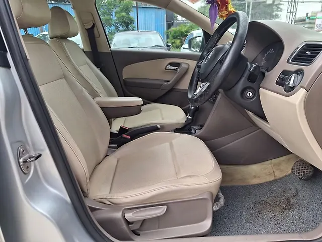 Used Skoda Rapid new Style Plus TDI AT in Mumbai Used Skoda Rapid new Style Plus TDI AT in Mumbai