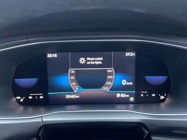 Used Volkswagen Taigun [2021-2023] Topline 1.0 TSI MT in Navi Mumbai